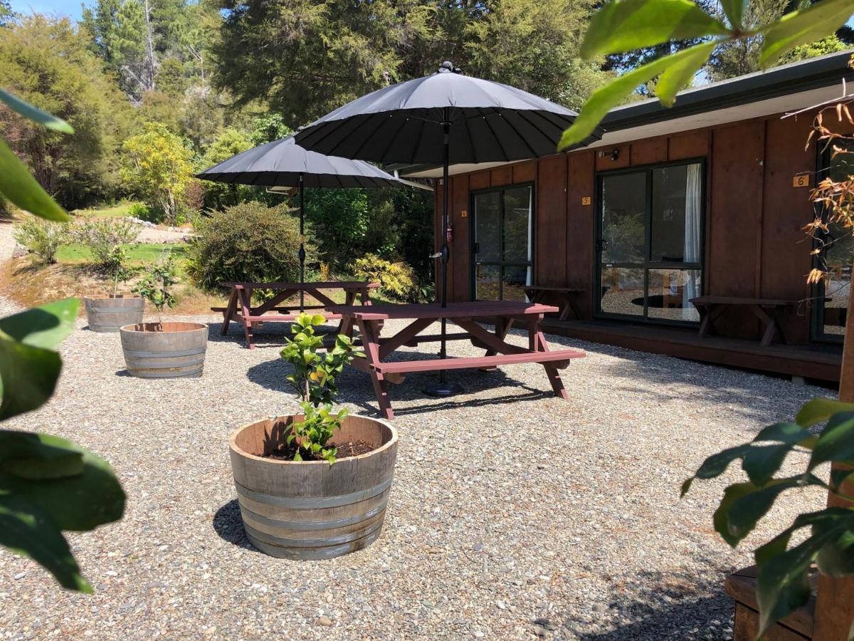 Kanuka Ridge Lodge Marahau Buitenkant foto